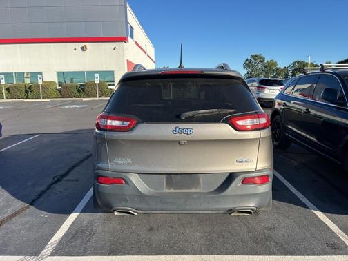 2018 Jeep Cherokee Latitude