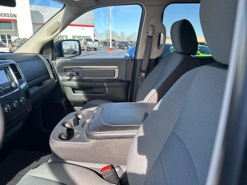 2024 RAM 1500 Classic SLT