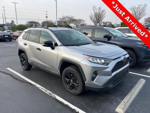 2020 Toyota RAV4 XLE