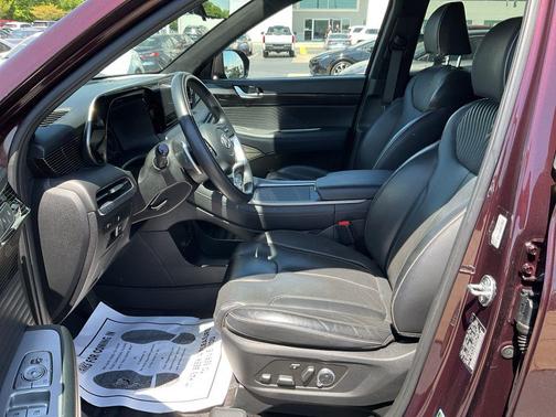 Sierra Burgundy 2024 Hyundai PALISADE Calligraphy