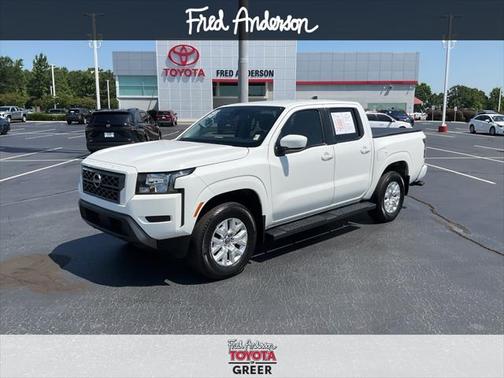 2023 Nissan Frontier SV