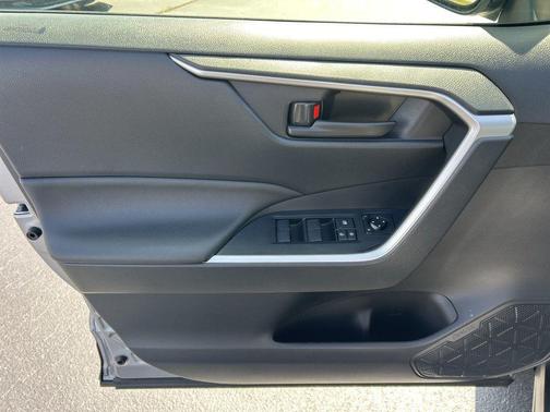 Silver Sky Metallic 2025 Toyota RAV4 Hybrid SE