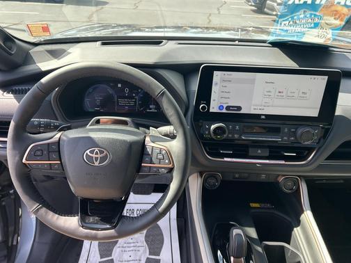 2026 Toyota Grand Highlander Hybrid Platinum MAX