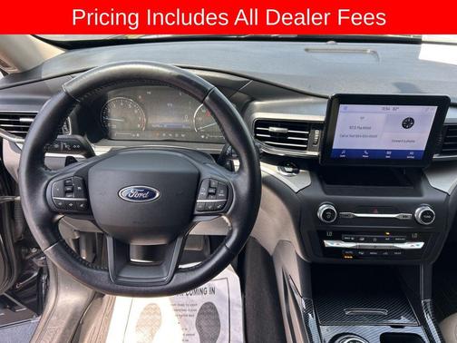 AGATE BLACK METALLIC 2020 Ford Explorer XLT