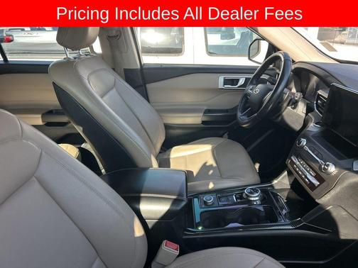 AGATE BLACK METALLIC 2020 Ford Explorer XLT