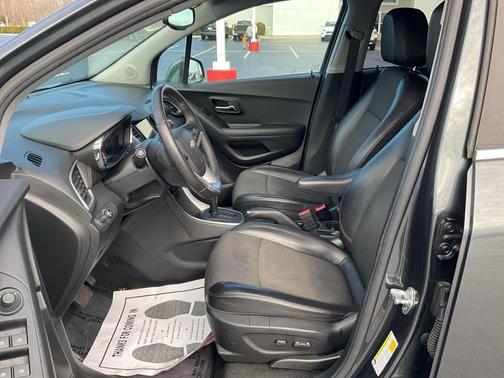 Nightfall Gray 2018 Chevrolet Trax LT