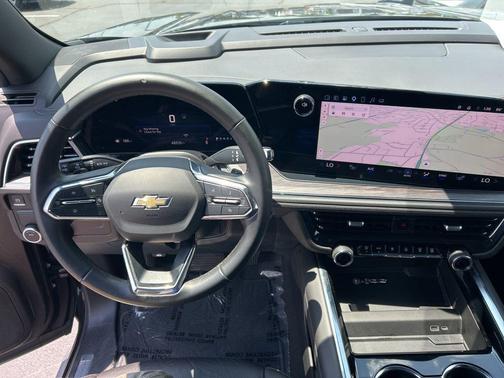 Dark Ash Metallic 2025 Chevrolet Tahoe LT