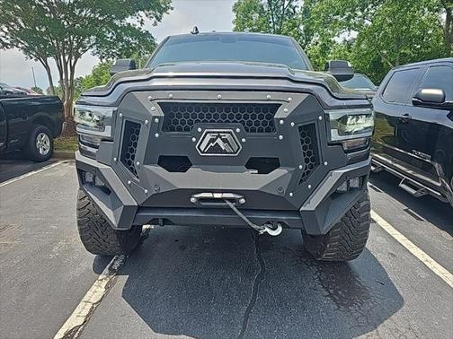 2022 RAM 2500 Laramie Crew Cab 4x4 6'4' Box