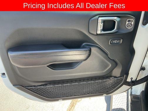 Bright White Clearcoat 2019 Jeep Wrangler Unlimited Sport