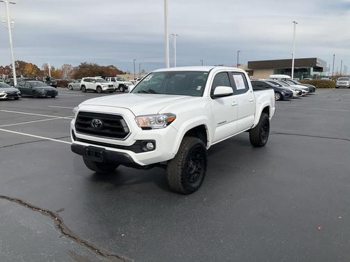 2023 Toyota Tacoma SR5