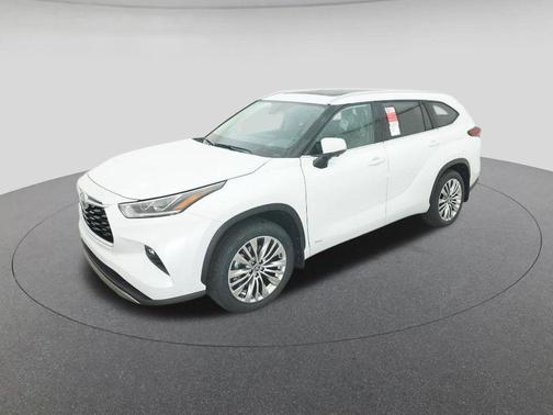 2026 Toyota Highlander Hybrid Platinum