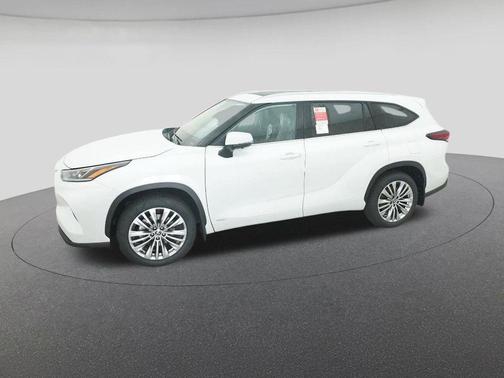 2026 Toyota Highlander Hybrid Platinum