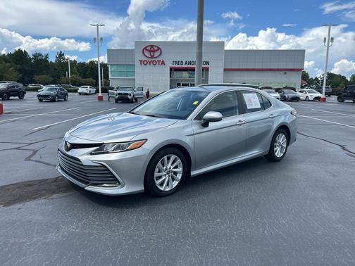 2023 Toyota Camry LE