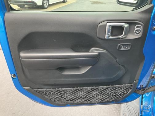 2021 Jeep Gladiator Sport S