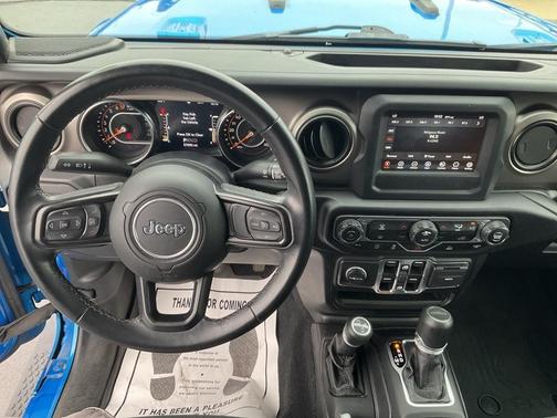 2021 Jeep Gladiator Sport S