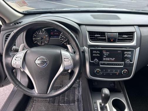 2017 Nissan Altima 2.5 SR