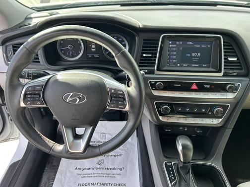 2018 Hyundai SONATA SEL