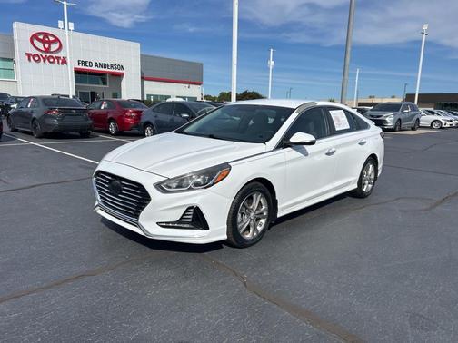 2018 Hyundai SONATA SEL