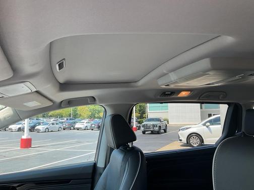 2022 Honda Odyssey Elite