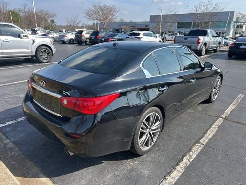 2014 INFINITI Q50 Premium
