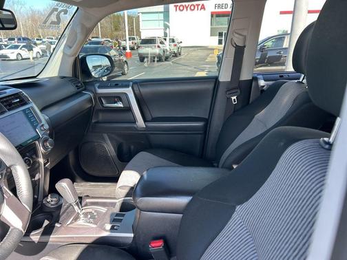 2021 Toyota 4Runner SR5