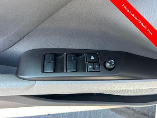 Ice Cap 2023 Toyota Camry LE