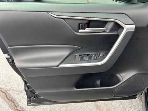 2024 Toyota RAV4 Hybrid Woodland Edition