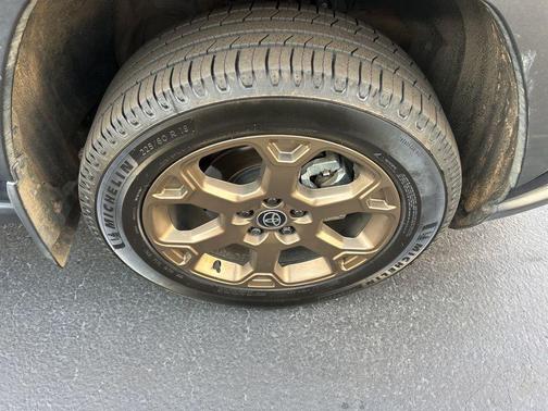 2024 Toyota RAV4 Hybrid Woodland Edition