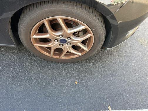 TUXEDO BLACK 2015 Ford Focus SE