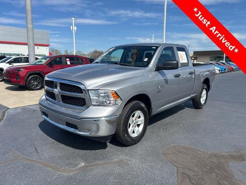 2024 RAM 1500 Classic SLT