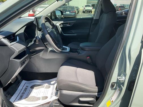 Lunar Rock 2019 Toyota RAV4 XLE