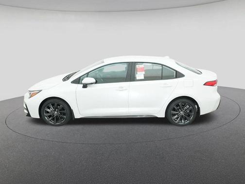 Wind Chill Pearl 2026 Toyota Corolla SE