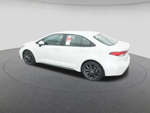 Wind Chill Pearl 2026 Toyota Corolla SE