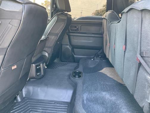 2024 RAM 3500 Tradesman Crew Cab 4x4 8' Box