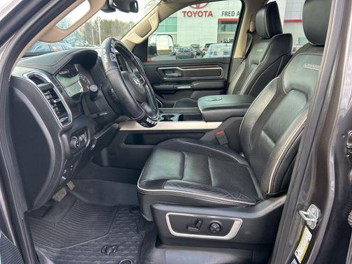 2019 RAM 1500 Laramie