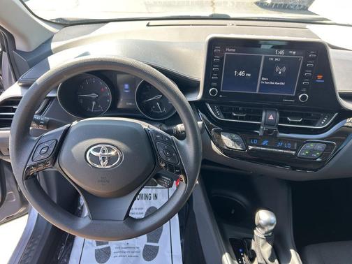 2020 Toyota C-HR LE