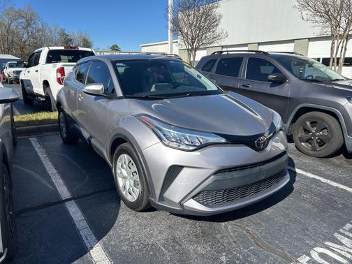 2020 Toyota C-HR LE