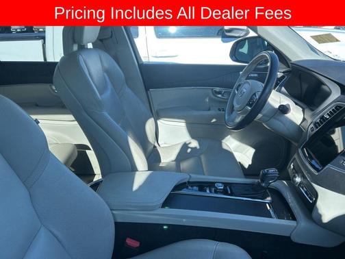 Denim Blue Metallic 2020 Volvo XC90 T5 Momentum