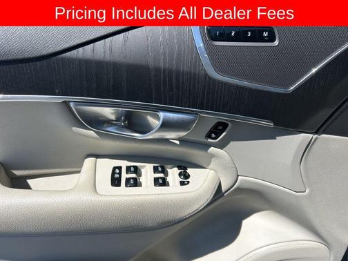 Denim Blue Metallic 2020 Volvo XC90 T5 Momentum