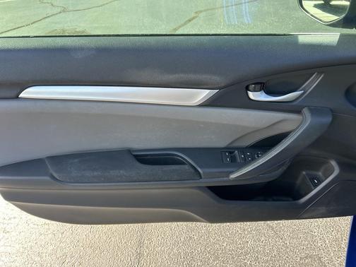 2016 Honda Civic LX-P