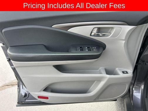 Modern Steel Metallic 2018 Honda Pilot EX