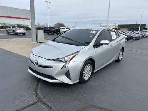 2016 Toyota Prius Two Eco