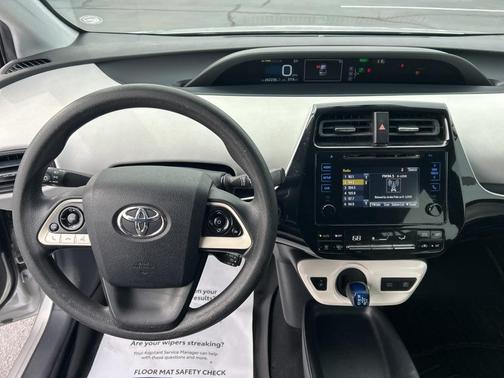 2016 Toyota Prius Two Eco