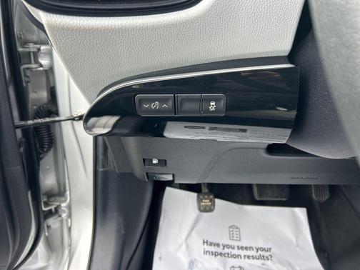 2016 Toyota Prius Two Eco