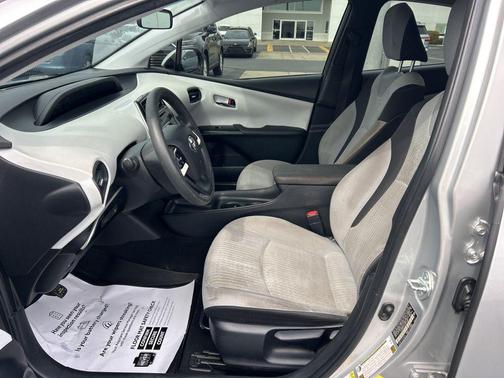 2016 Toyota Prius Two Eco