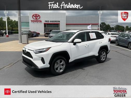 2024 Toyota RAV4 XLE