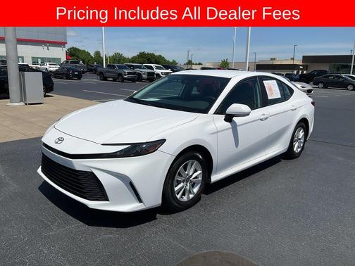 Ice Cap 2025 Toyota Camry LE