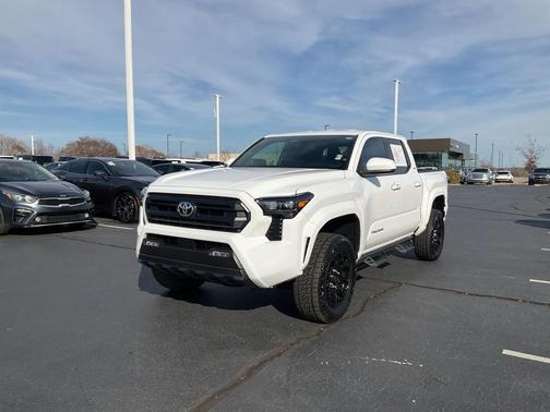 2024 Toyota Tacoma SR5