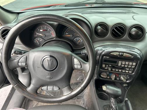 2003 Pontiac Grand Am GT1