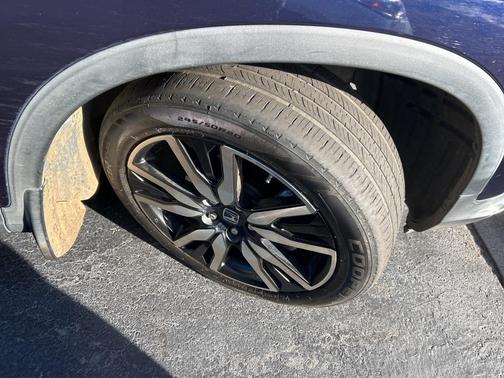 2019 Honda Pilot Touring 8-Passenger
